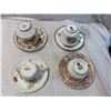 Image 2 : Tea cups and saucers