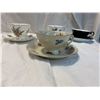 Image 2 : Tea cups and saucers