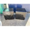 Image 1 : Dice and card tables