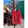 Image 1 : Large and medium tops