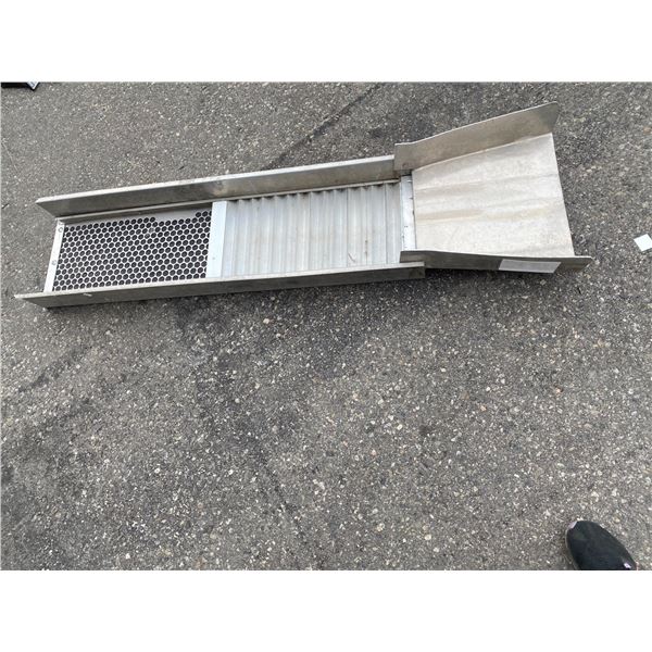 Aluminum sluice box