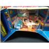Image 2 : 1975 MEGO "STAR TREK: U.S.S. ENTERPRISE" ACTION SET