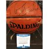 Image 2 : PHIL JACKSON SIGNED SPALDING BASKETBALL IN DISPLAY CASE