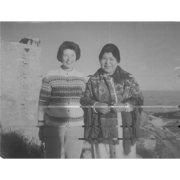 Photo of Daisy Nampeyo and Georgiana Kennedy 1975