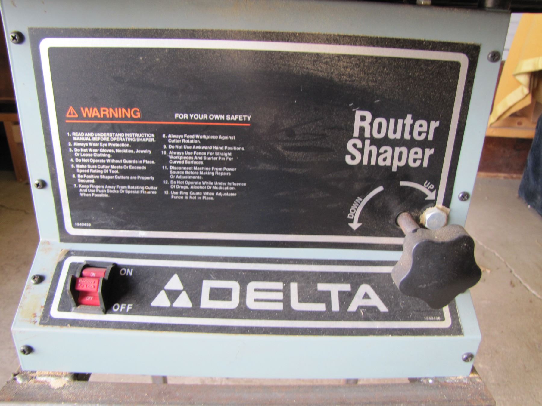 Delta router shaper on stand