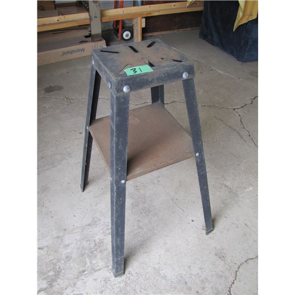 Small equipment / grinder stand