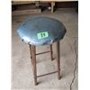Image 1 : Shop stool very sturdy