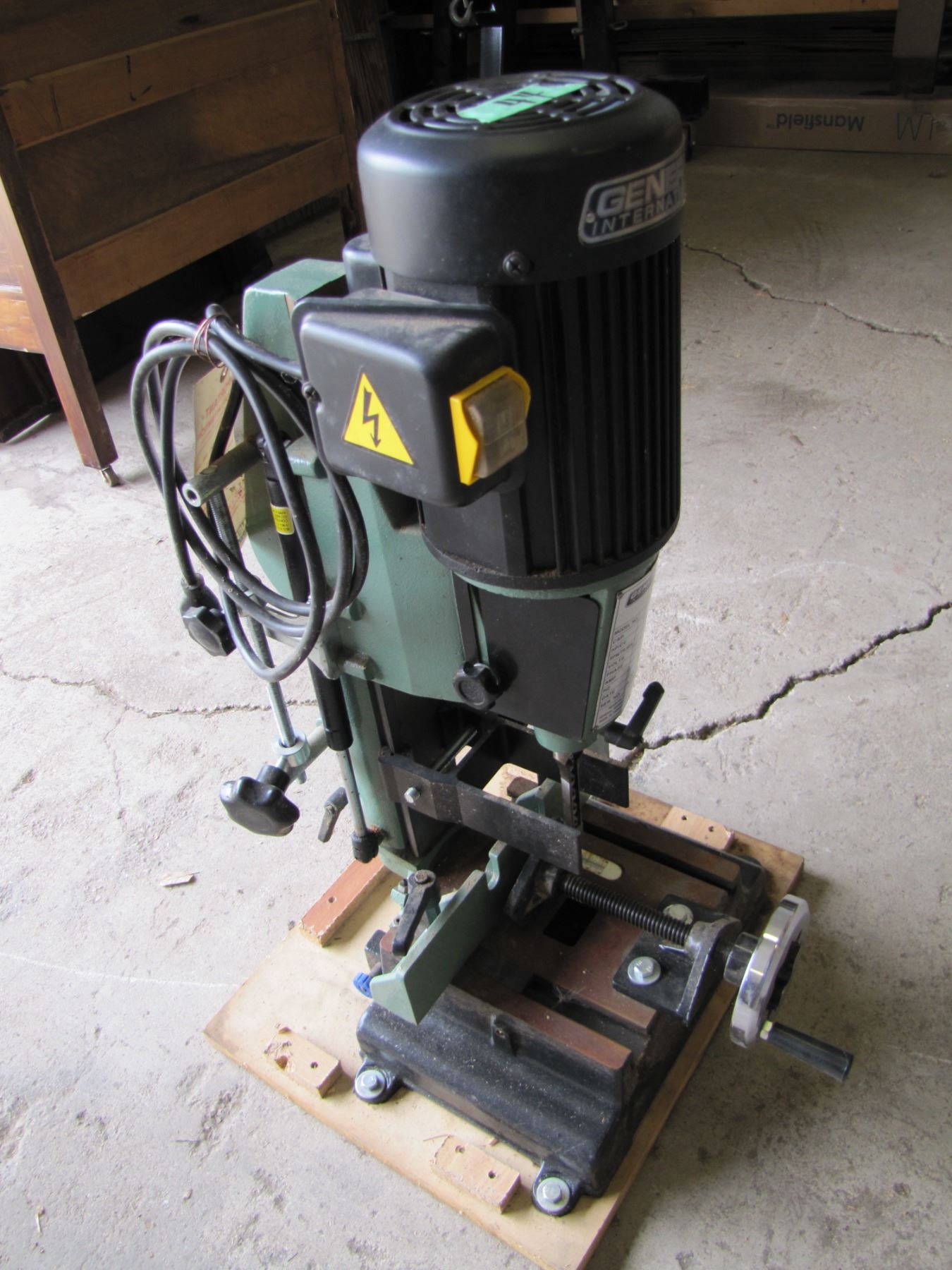 General Benchtop Mortiser 75050T Tilting Head Makes it Ideal for