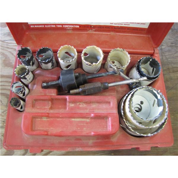 Heavy duty Milwaukee hole saw kit
