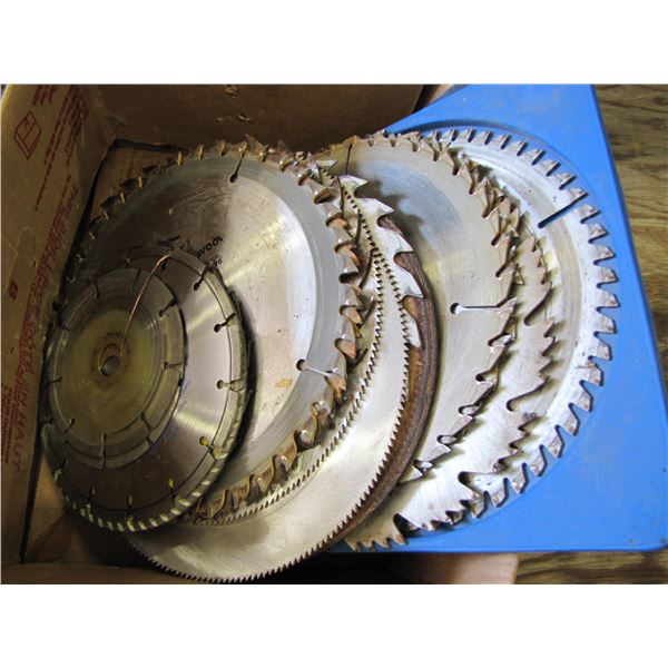 Box of used saw blades