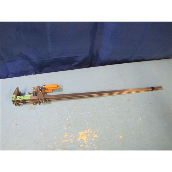 Set a 3 wood clamps 36 inch