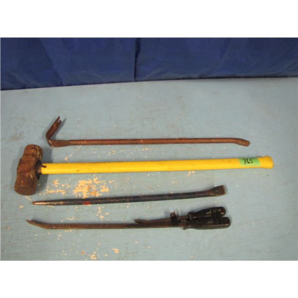 Sledge hammer, crowbar and pry bars