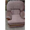 Image 1 : Coach and chair
