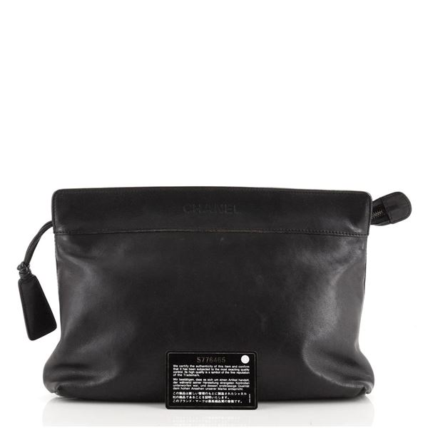 Chanel Vintage Logo Zip Clutch Lambskin Medium Black