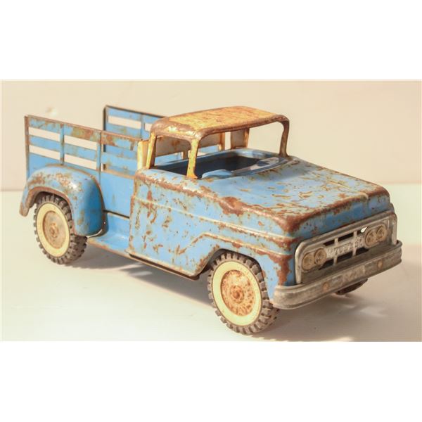 1963 TONKA STAKE BLUE AND WHITE
