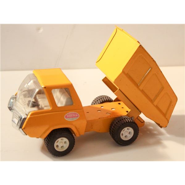 70'S TONKA DUMP TRUCK ORANGE