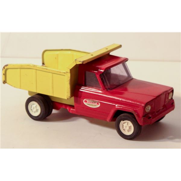 1967 TONKA JEEP DUMP TRUCK RED YELLOW
