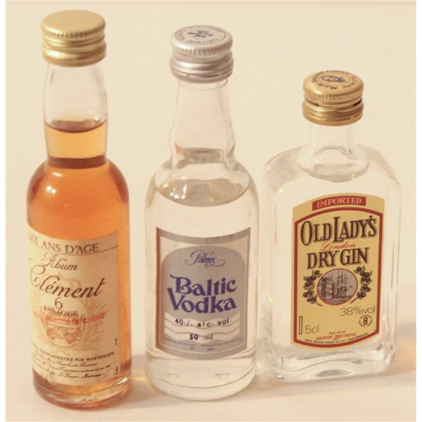CLEMENT RUM, BALTIC VODKA, OLD LADYS GIN