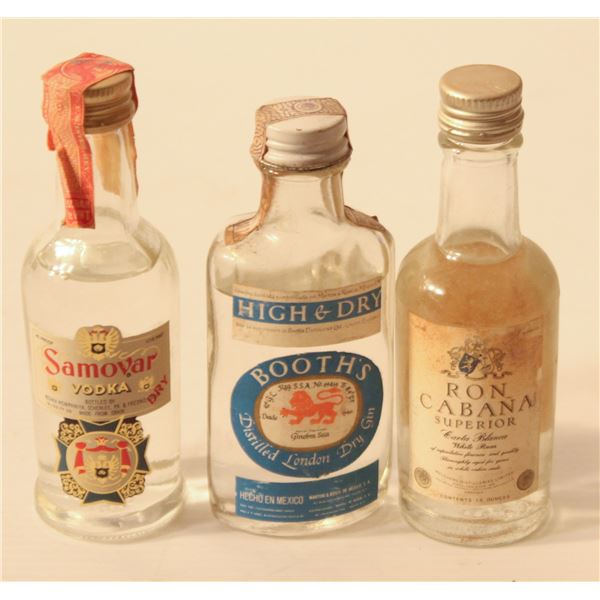 SAMOVAR VODKA, BOOTHS GIN, RON CABANA RUM