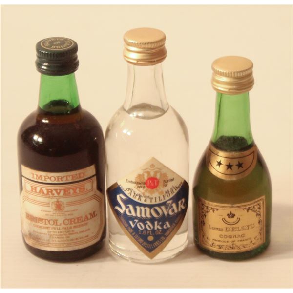 HARVEY BRISTOL, SAMOVAR VODKA, L DELLYS COGNAC
