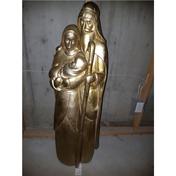 Nativity Family Cat B