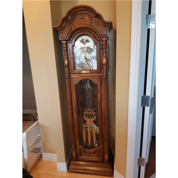 Sligh Grandfather Clock Cat C