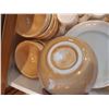 Image 19 : Pottery Barn 'Sophia' Dinnerware Cat A