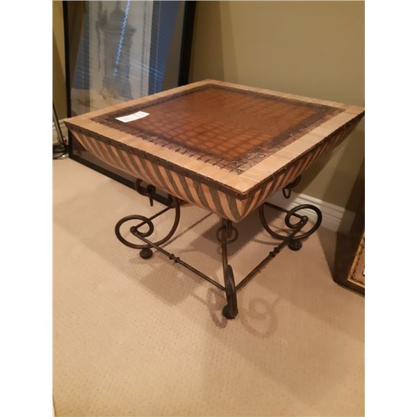 Tuscany Style Wood Top & Metal End Table Cat B