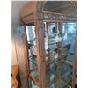 Image 3 : Schnadig China cabinet C