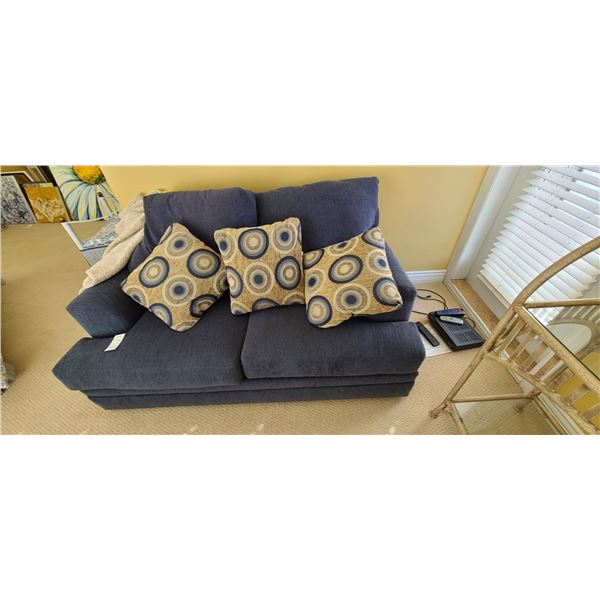 Broyhill Sofa Cat C