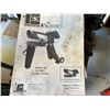 Image 2 : EMERSON  METAL CUTTING BAND SAW MODEL 10-1455T WITH STAND