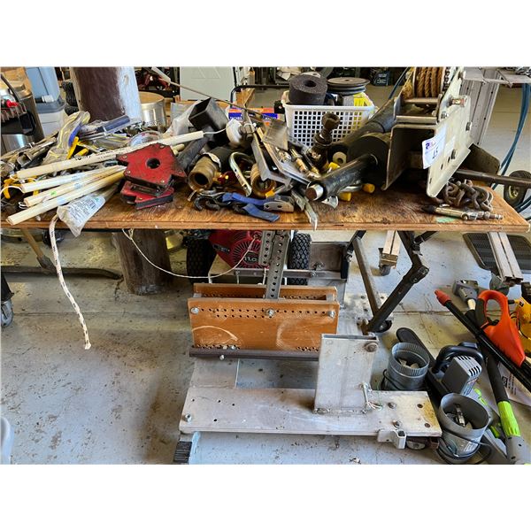 SHELF LOT OF ASSORTED HARDWARE, ALUMINUM LEVEL, TIRE REPAIR KIT, COMPRESSION TESTER,