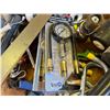 Image 5 : SHELF LOT OF ASSORTED HARDWARE, ALUMINUM LEVEL, TIRE REPAIR KIT, COMPRESSION TESTER,