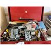Image 2 : BEACH 2-PIECE TOOL BOX 27" X 19" ON WHEELS INCLUDES CONTENTS - C-CLIPS, O'RINGS,