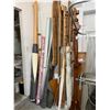 Image 1 : GROUP LOT OF ASSORTED OFFCUTS OF ROLLS OF UPHOLSTERY MATERIAL, METAL ROD,