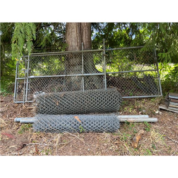CHAIN LINK GATE & POSTS 20'W AND PART ROLL OF CHAIN LINK - WELL USED