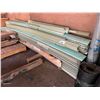 Image 1 : ASSORTED GREEN VINYL SIDING
