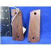 Image 2 : Colt 1911 Gov't Model Rosewood Checkered Pistol Grips