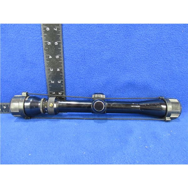 Tasco 3-9x32 Rifle Scope - Duplex Crosshair - Appears Clear