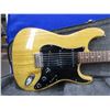 Image 2 : 1979 Fender Stratocaster with Non Original Case