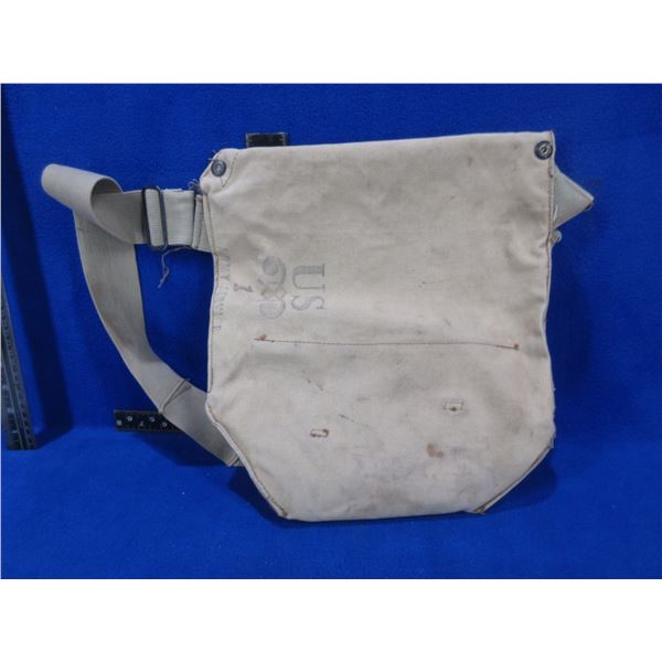 WW2 US Army Service Gas Mask Field Bag