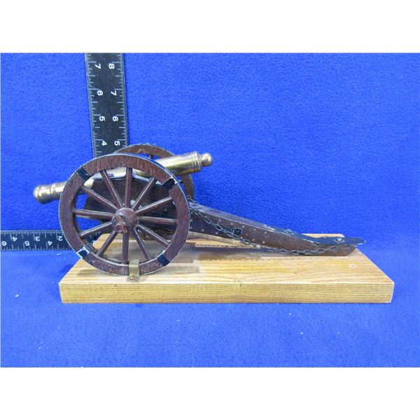 Approx. .25 Cal. Toy Cannon