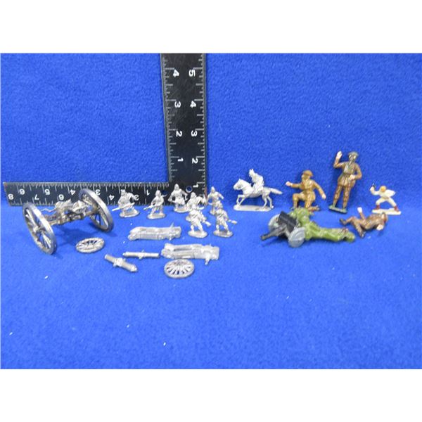 Lot of Various Lead/Metal Army Men & Gatling Gun