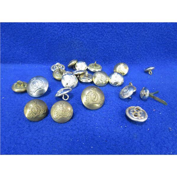Canadian Uniform Buttons - Gaunt - Made in England