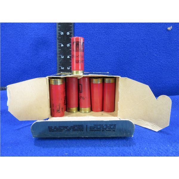 12 Ga. 2 3/4" 7 1/2 Shot Winchester AA Light Shotshells