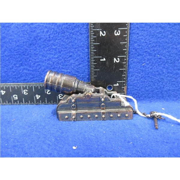 Toy Cannon - Durham Ind. Inc. - Made in Hong Kong