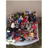 Image 5 : Large Collection of Action Figures and More!