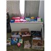 Image 1 : Large Toy Lot (Puzzles, Lunchboxes, Crayons/Pencil Crayons, Books, Lego, and More!)