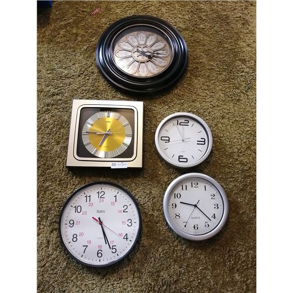 5 x Assorted Wall Clocks