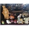 Image 4 : Assorted Collectible Figurines and Mirrors